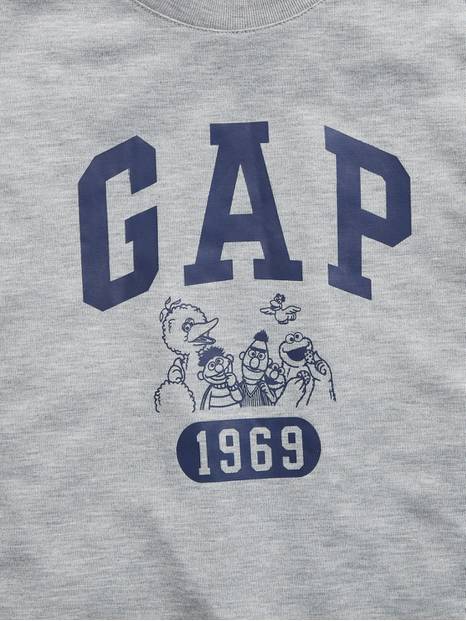 GapKids &#124 Sesame Street 100% Recycled Gap Logo PJ Set